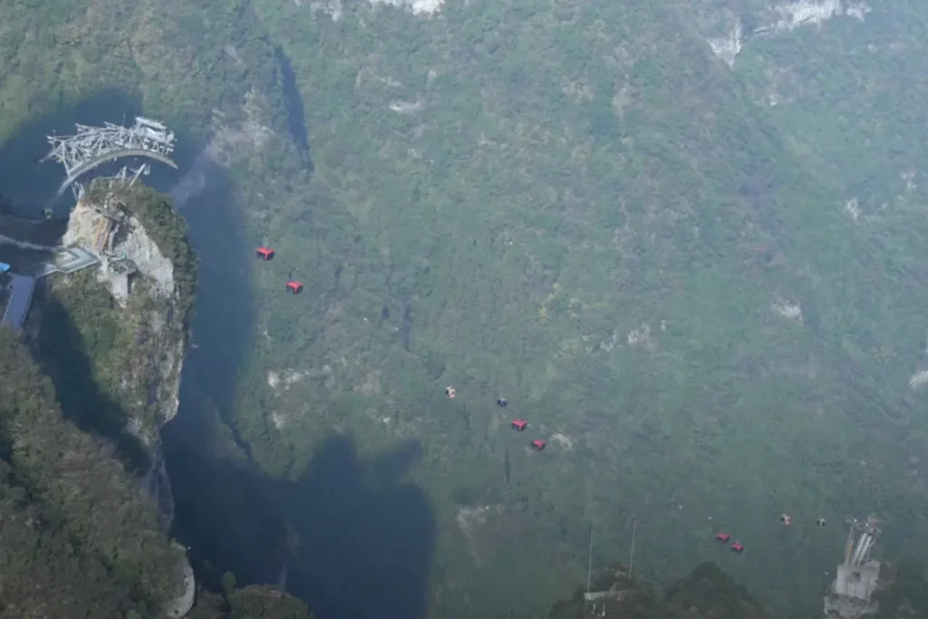 Tianmen Mountain Travel Guide (10)
