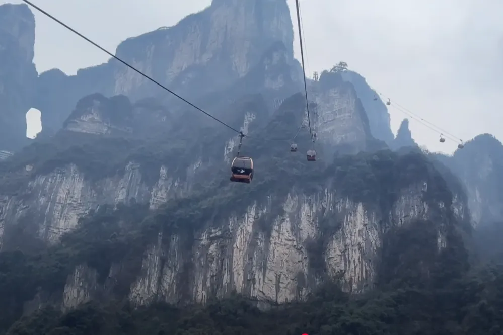 Tianmen Mountain Travel Guide (10)